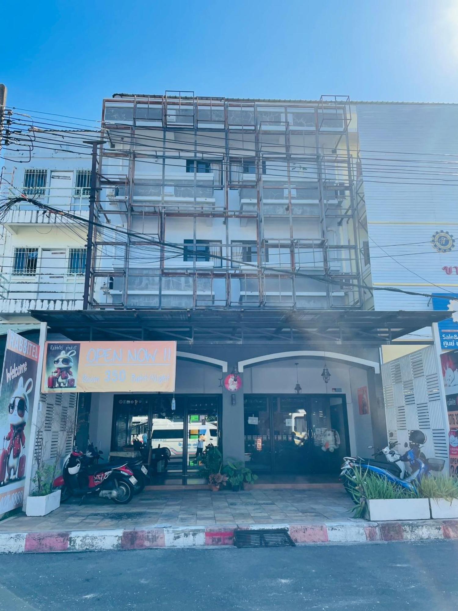 Auberge de jeunesse Rabbitel Phuket Extérieur photo
